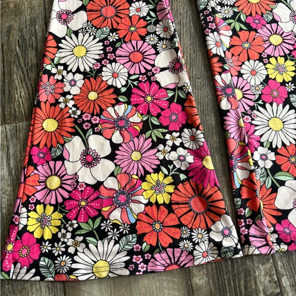 No Boundaries Floral Flare Pants - Picture 4 of 6